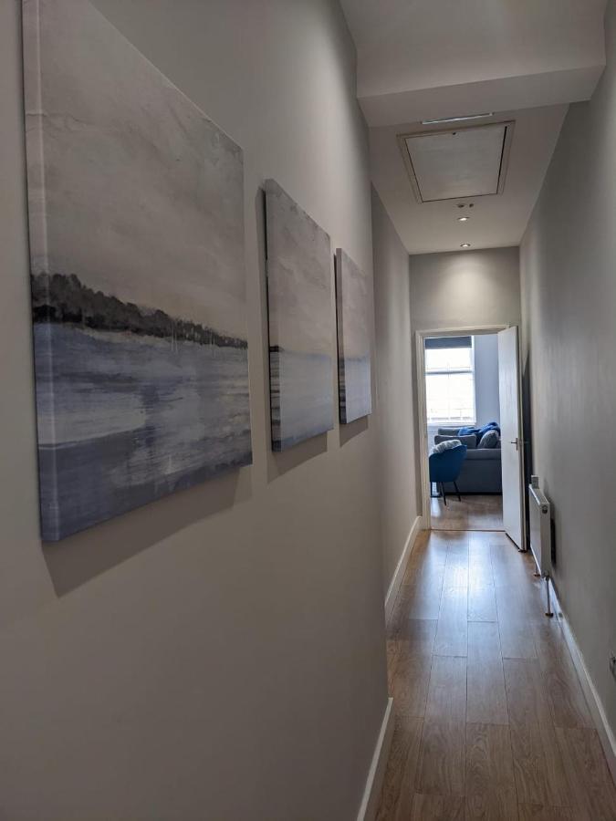 West Kensington Apartment London Exterior photo